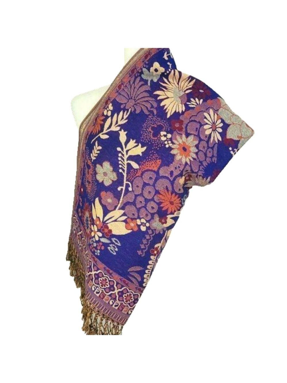 Womens shawl wrap scarf. New wot